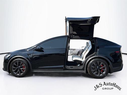 Black 2023 Tesla Model X Plaid