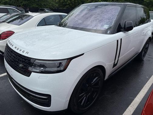 2023 Land Rover Range Rover P400 SE