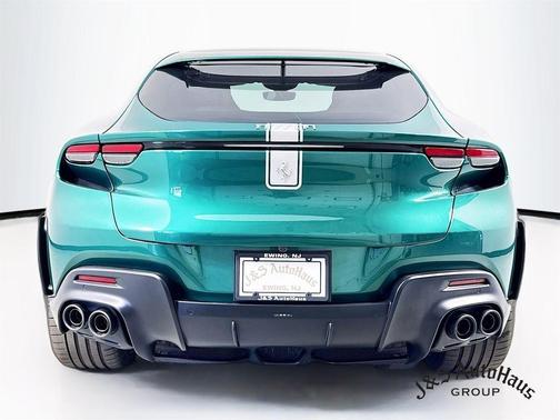 2023 Ferrari Purosangue 