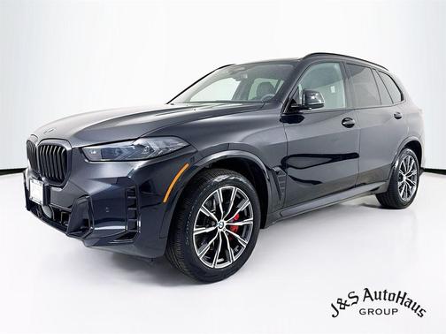 Black Sapphire Metallic 2025 BMW X5 xDrive40i