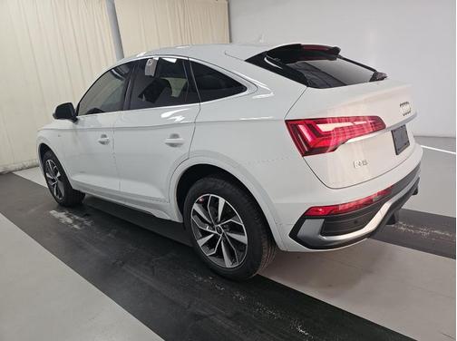 2024 Audi Q5 45 S line quattro Premium