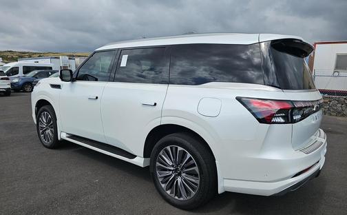 2025 INFINITI QX80 SENSORY
