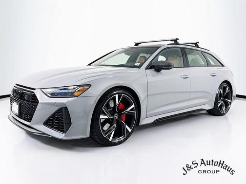 Nardo Gray 2022 Audi RS 6 Avant 4.0T quattro