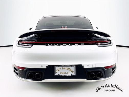 2024 Porsche 911 Carrera 4S