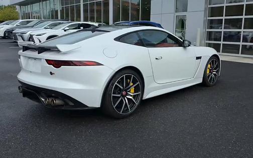 2019 Jaguar F-TYPE SVR