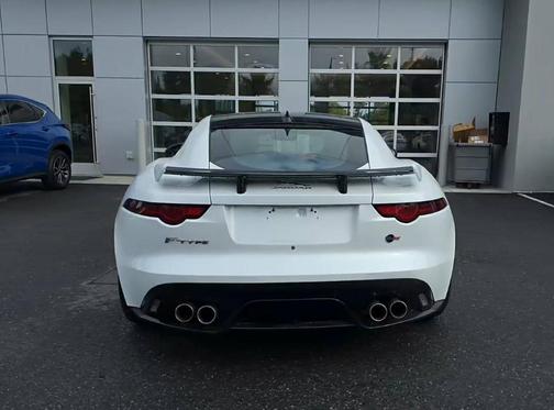 2019 Jaguar F-TYPE SVR