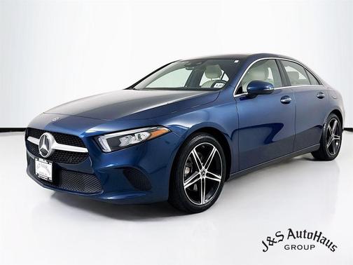 2022 Mercedes-Benz A-Class A 220 4MATIC