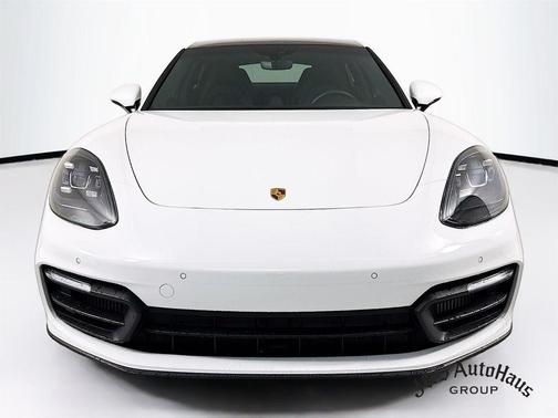 2022 Porsche Panamera E-Hybrid 4S