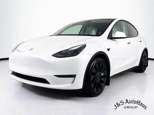 2023 Tesla Model Y Performance
