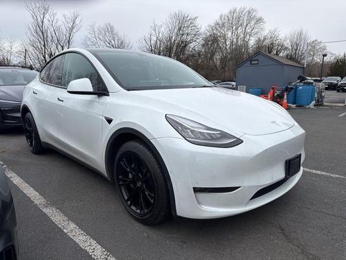 2022 Tesla Model Y Long Range