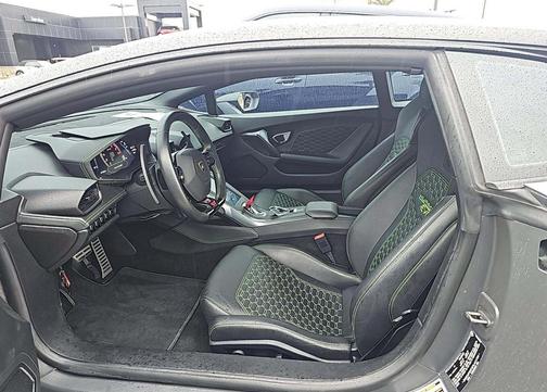 2023 Lamborghini Huracan EVO Base