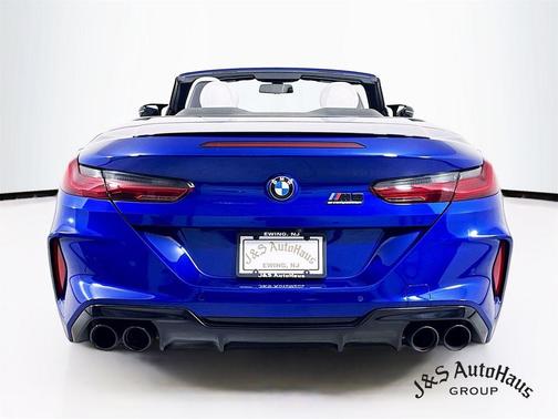 2022 BMW M8 Competition