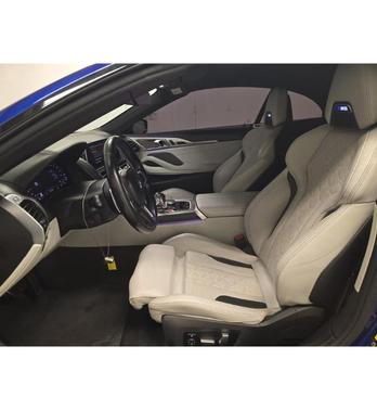 2022 BMW M8 Competition