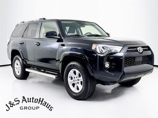2023 Toyota 4Runner SR5