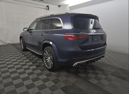 2024 Mercedes-Benz AMG GLS 63 Base 4MATIC