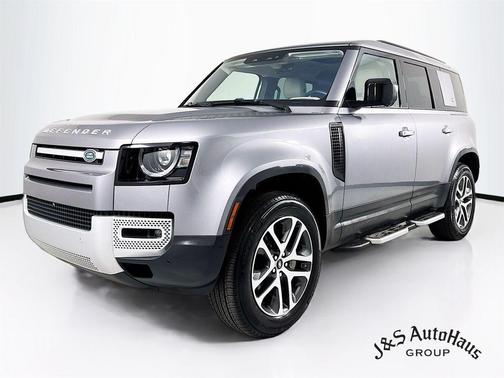 2020 Land Rover Defender 110 SE