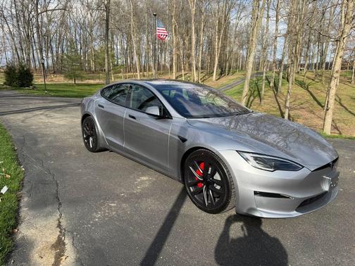 2025 Tesla Model S Plaid