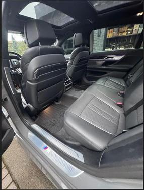 2021 BMW 750 i xDrive