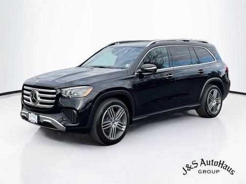 2024 Mercedes-Benz GLS 450 4MATIC