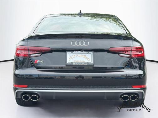 Mythos Black Metallic 2018 Audi S4 3.0T Premium Plus