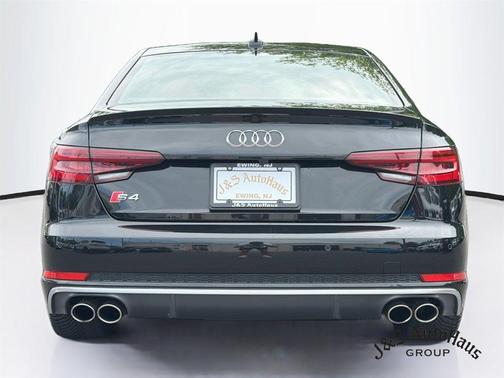 Mythos Black Metallic 2018 Audi S4 3.0T Premium Plus