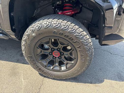 2024 Toyota Tacoma Hybrid TRD PRO