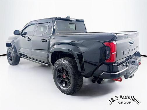 2024 Toyota Tacoma Hybrid TRD PRO
