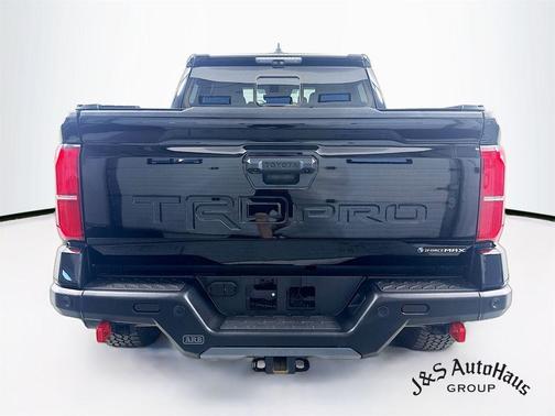 2024 Toyota Tacoma Hybrid TRD PRO