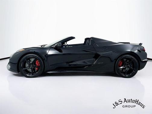 2025 Chevrolet Corvette E-Ray