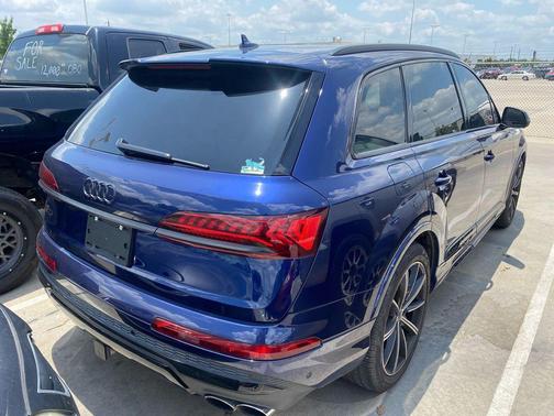 2020 Audi SQ7 4.0T Premium Plus