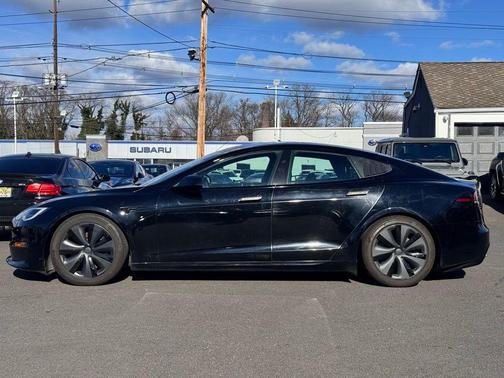 2023 Tesla Model S BASE