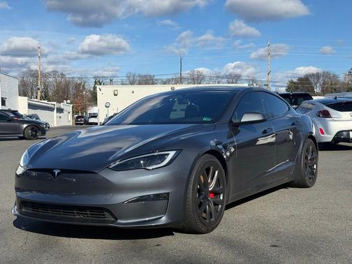 2023 Tesla Model S Plaid