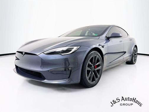 2023 Tesla Model S Plaid