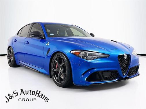 2023 Alfa Romeo Giulia Quadrifoglio