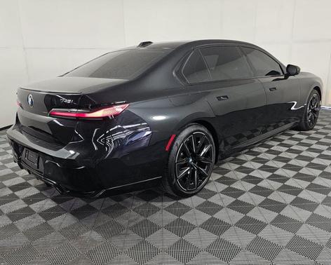 2024 BMW 740 i xDrive