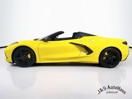 2026 Chevrolet Corvette Stingray w/2LT