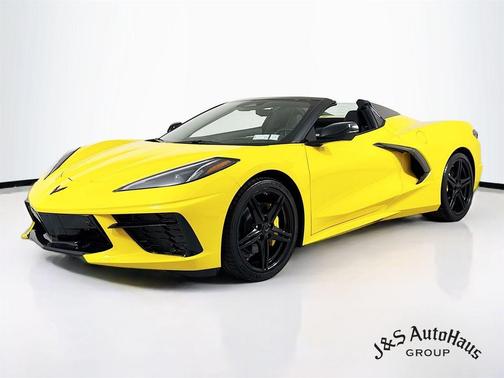 2026 Chevrolet Corvette Stingray w/2LT
