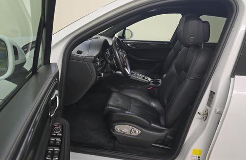 2021 Porsche Macan GTS