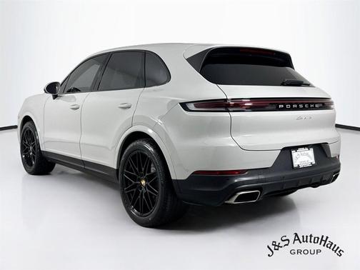 Gray 2024 Porsche Cayenne Base