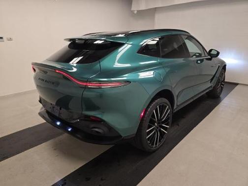 2022 Aston Martin DBX Base