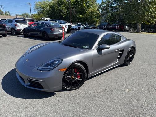 2025 Porsche 718 Cayman S