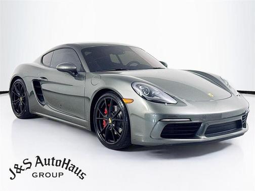 2025 Porsche 718 Cayman S