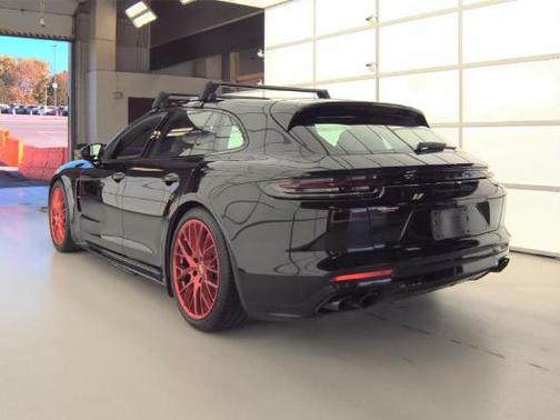 2020 Porsche Panamera GTS