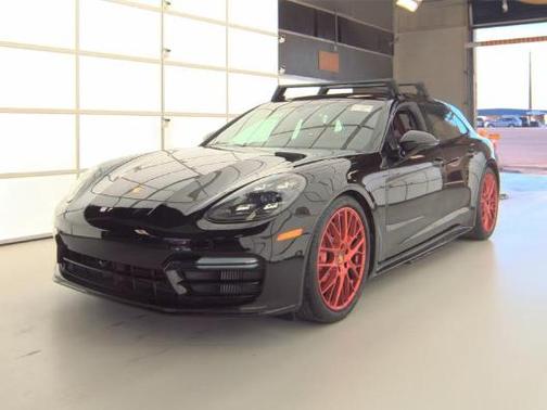 2020 Porsche Panamera GTS