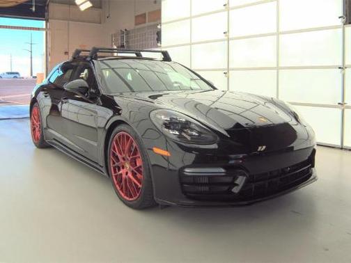 2020 Porsche Panamera GTS