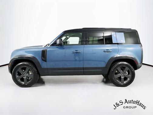 2020 Land Rover Defender 110 SE