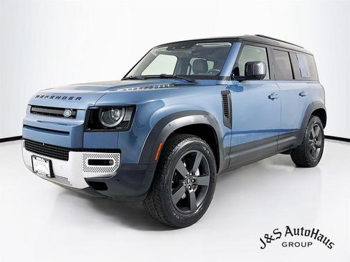 2020 Land Rover Defender 110 SE