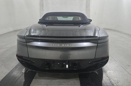 2021 Aston Martin DBS Superleggera Volante