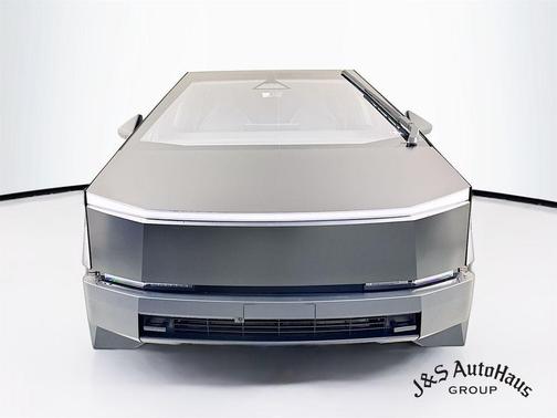2025 Tesla Cybertruck Base