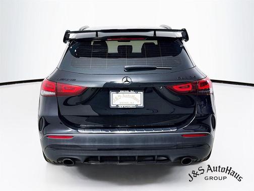 2022 Mercedes-Benz AMG GLA 35 Base